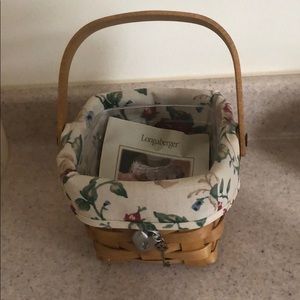 Longaberger Small Square Basket with Handle